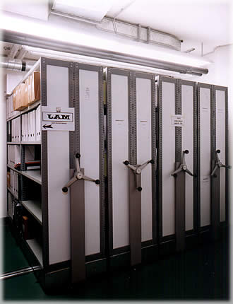 Posuvn� reg�ly pro archivy